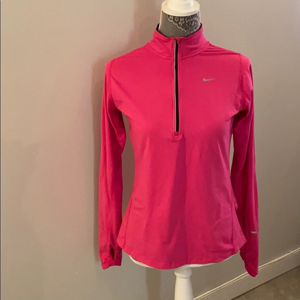 Nike Dryfit Shirt 🌼